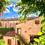 Casa Bonomo Couette-café Castelbuono (Sicily)