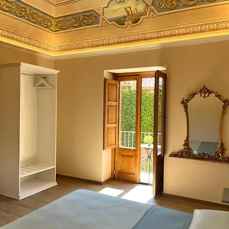 Casa Bonomo 3* Кастельбуоно